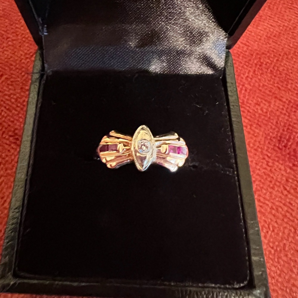 Art Deco ruby and diamond rose gold ring